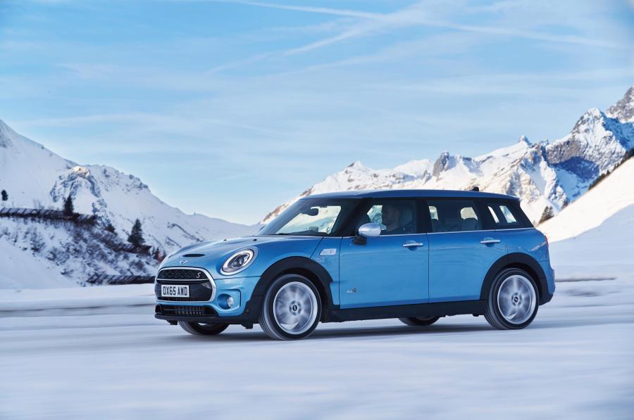  Mini Cooper S Clubman ALL4 2016 года  (фото 6 из 37)